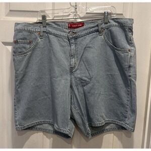 Levis Classic Fit Light Wash Denim Jean Shorts Womens Plus Size 20W Blue Cotton